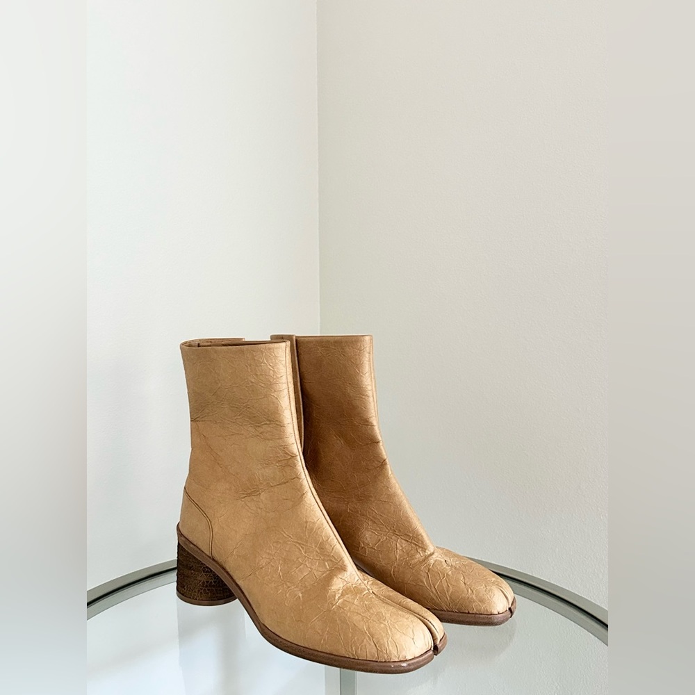 BRAND NEW MAISON MARGIELA CRINKLED LEATHER TABI BOOTS